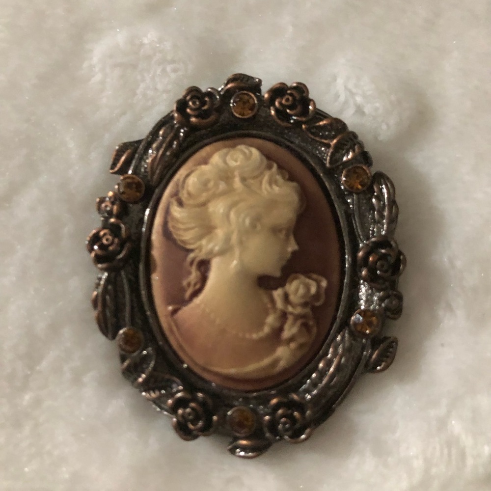 Burgundy & White Cameo